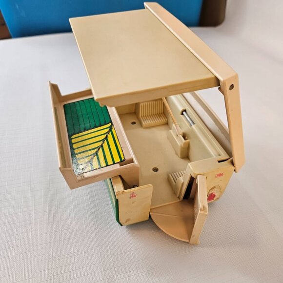 Vintage Tonka Van Green With Graphics and Pop Up Camper Set 1970’s - Picture 9 of 10